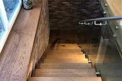 15HH-Stairs-R.jpg